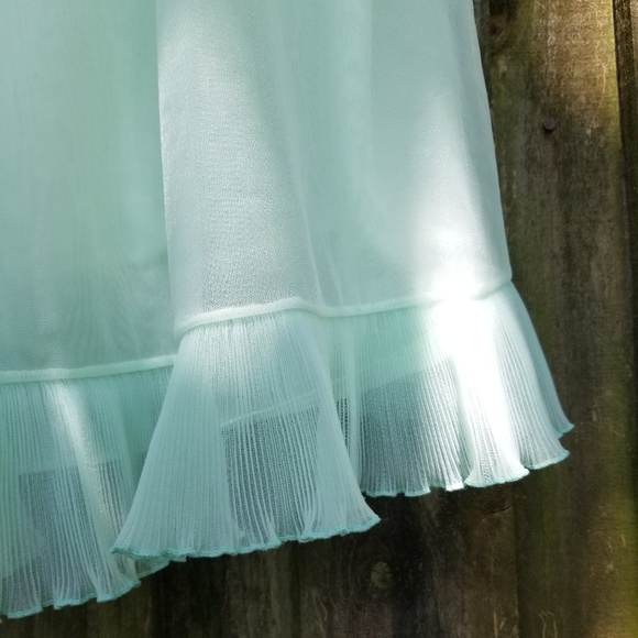 Evette Vintage Sheer Seafoam Green Ruffle Nightie - Picture 8 of 8